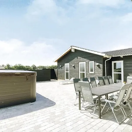 Five-bedroom Holiday In 度假居 Ansager