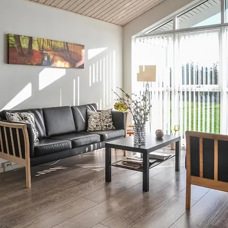 度假居 Five-bedroom Holiday In