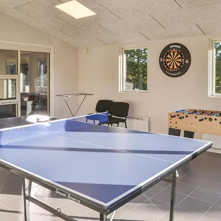 Five-bedroom Holiday In 度假居 Ansager
